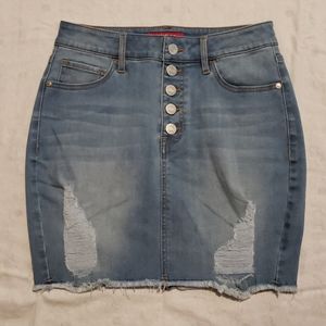 Sz S|Guess Distressed Mini Skirt